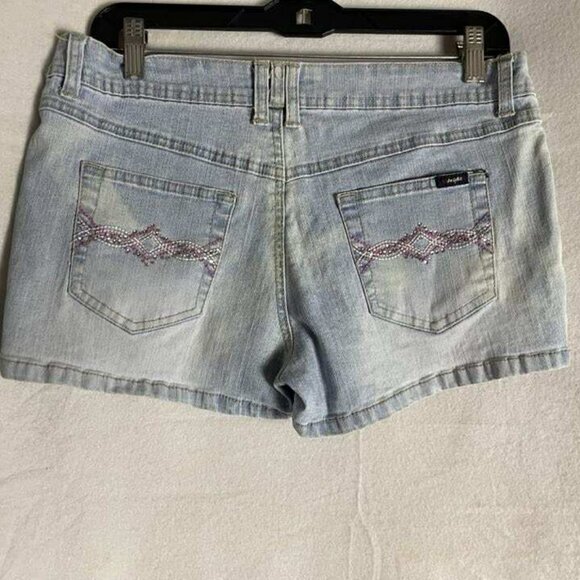 EUC Angels Blue Light Wash Y2K Denim Shorts Rhinestone Back Pockets size 11 - Picture 1 of 10